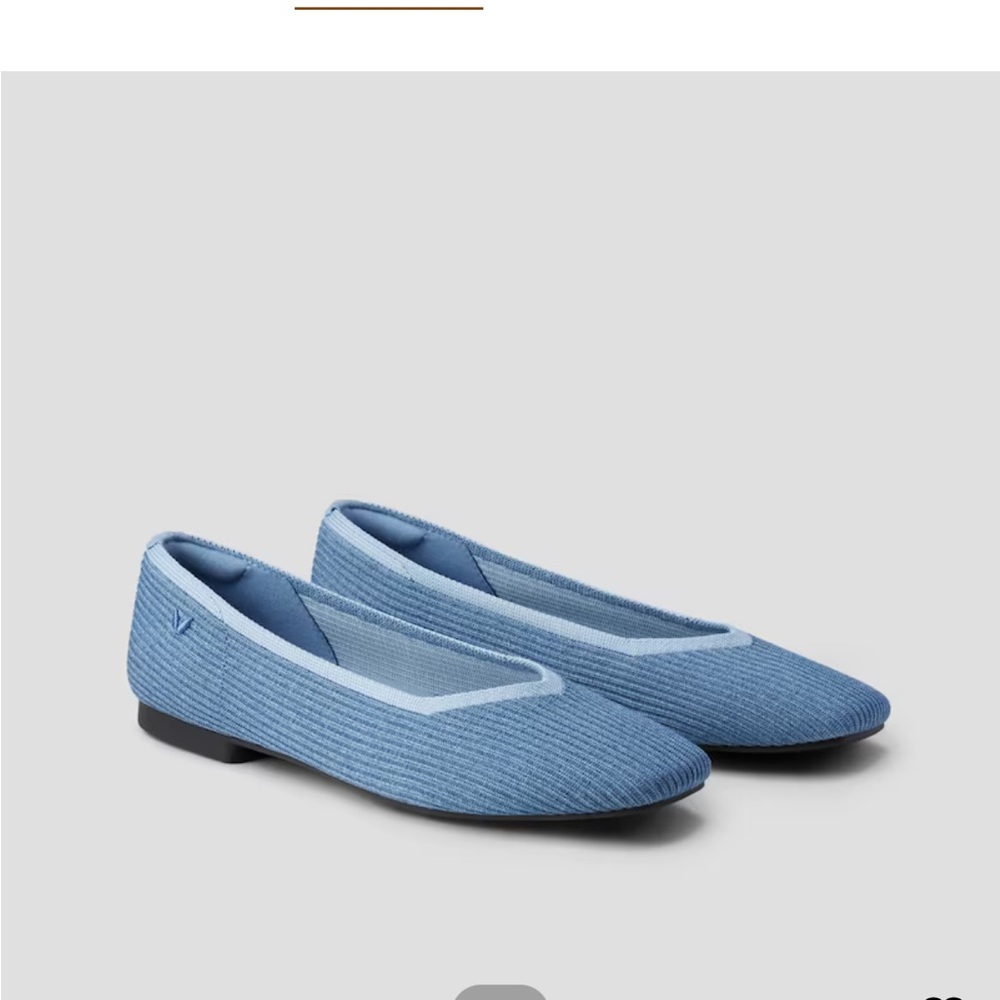 Vivaia Denim Blue Flat